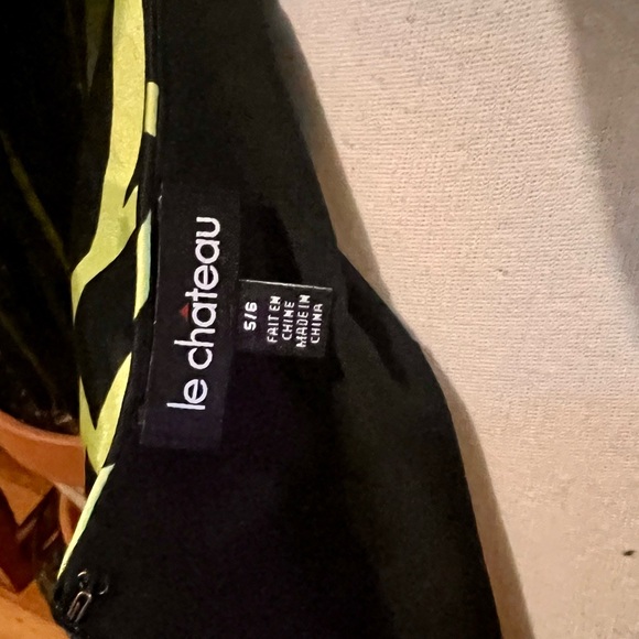 Le Chateau Dress Size Small - Picture 3 of 3